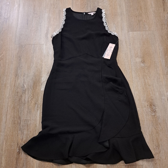 Nanette Lepore Dresses & Skirts - Nanette Lepore Black Ruffle Dress Sleeveless White Lace Trim Women's Size 6
